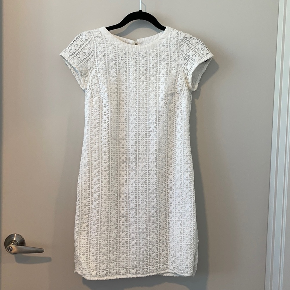 Banana Republic white eyelet shift dress